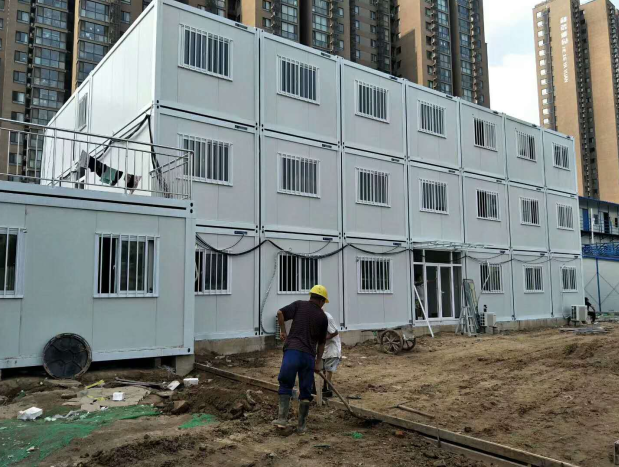 組裝式集成房屋各個方面有哪些普通房屋建筑沒有的特性優(yōu)勢，下面的文章中為您分享一下。